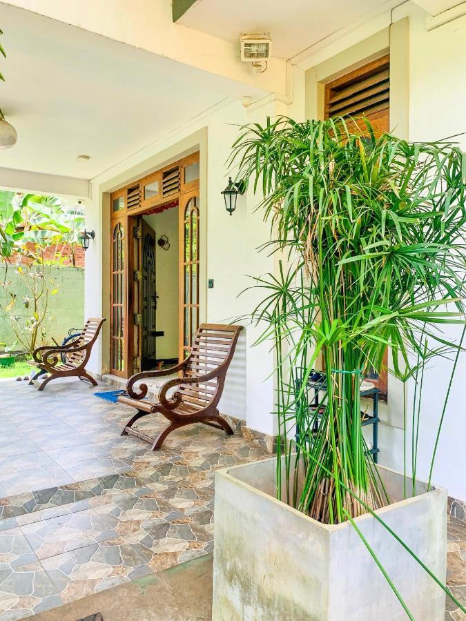 Marathona Tourist Resort - อนุราธปุระ ภายนอก รูปภาพ