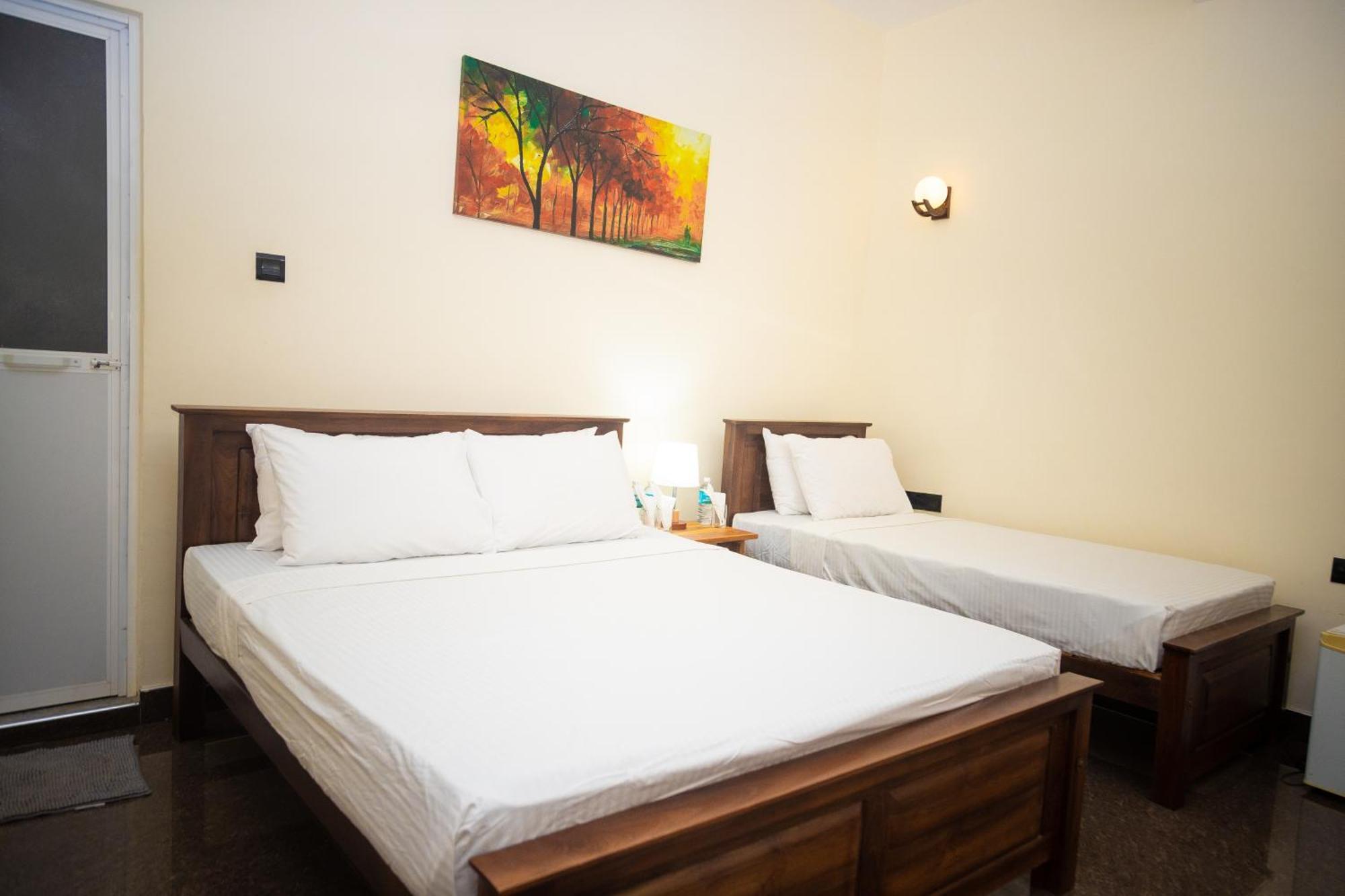 Marathona Tourist Resort - อนุราธปุระ ภายนอก รูปภาพ