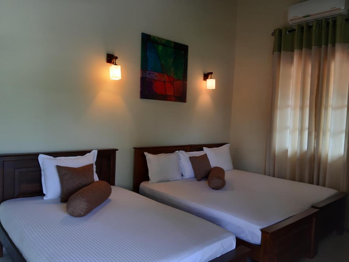 Marathona Tourist Resort - อนุราธปุระ ภายนอก รูปภาพ